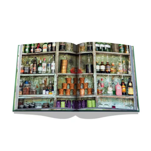 Assouline Tulum Gypset keménykötésű könyv