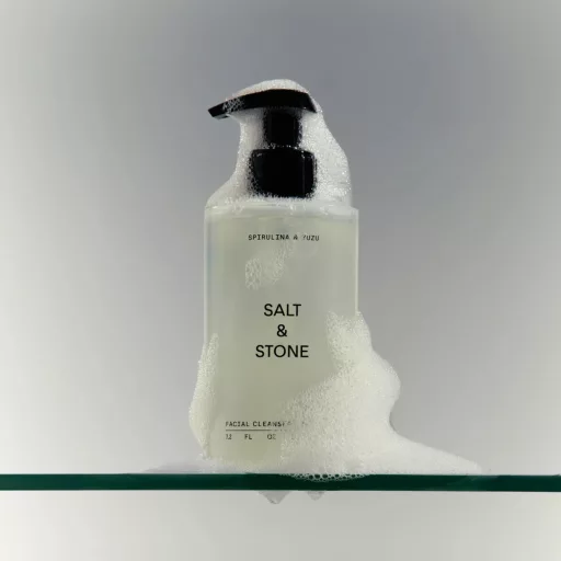 Salt & Stone Spirulina & Yuzu arctisztító gél 