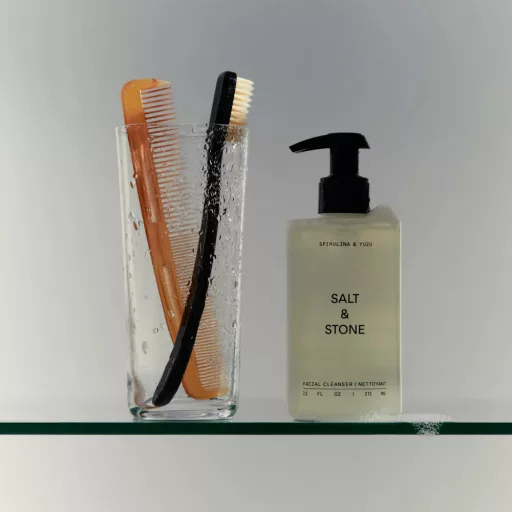 Salt & Stone Spirulina & Yuzu arctisztító gél 